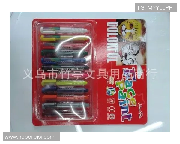 足球明星玻璃画艺术作品欣赏与创作技巧分享大全